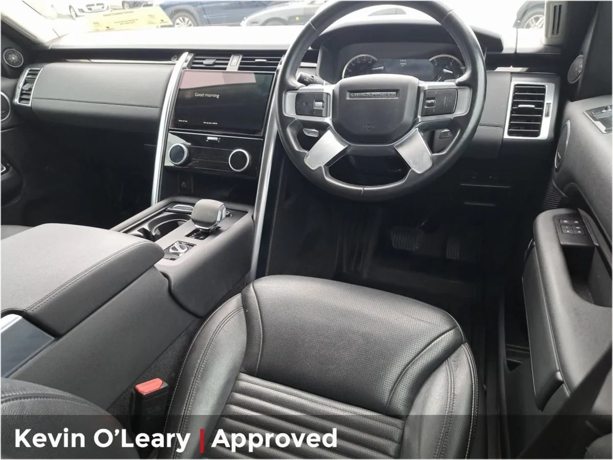 Land Rover Discovery 3.0 SD6 SE Commercial - Image 2