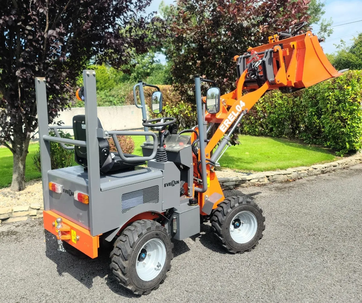 Loader, Skid Steer, Ride on Mower, Digger, Fork, - Image 3