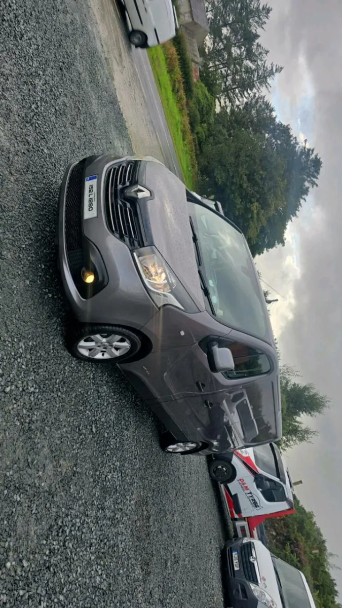 2015 renault traffic **doe 12/25** - Image 2