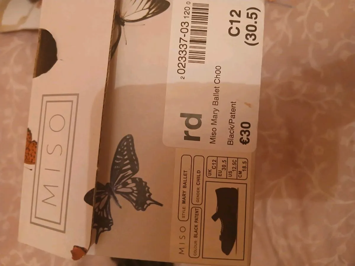 Girls shoes - Image 3