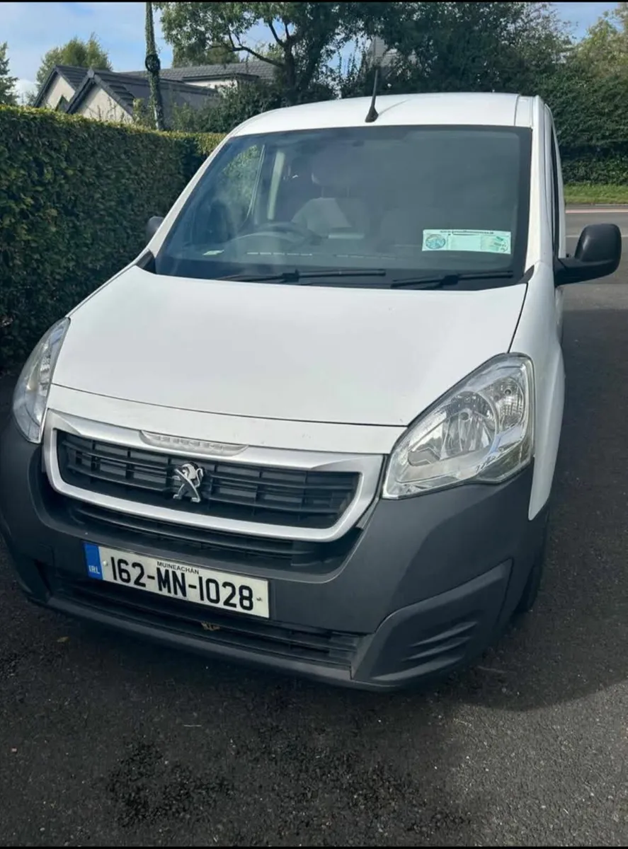 Peugeot partner full doe and taxed - Image 3