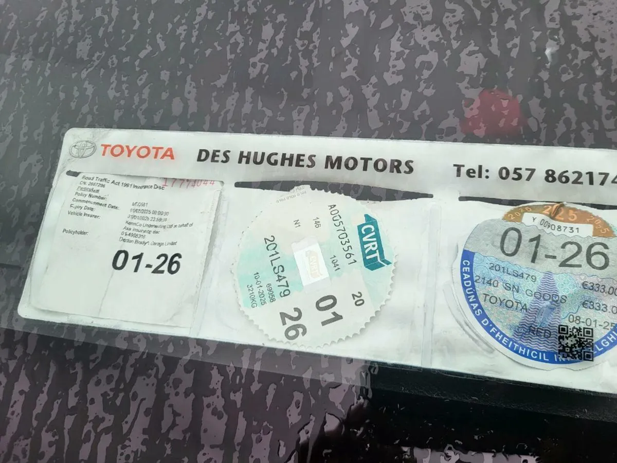 Hilux  like new 75000km - Image 4