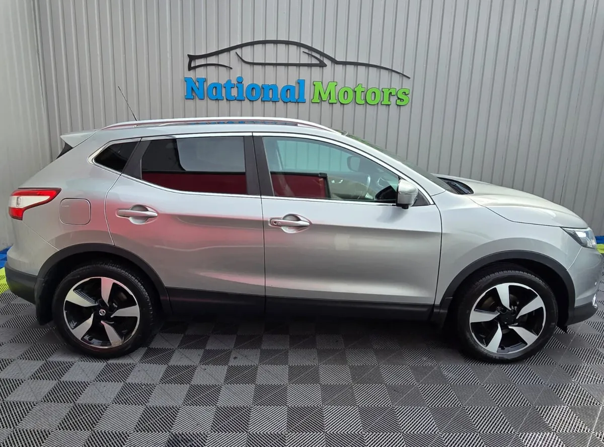 2017 Nissan Qashqai PREMIUM 1.5 DSL - Image 2