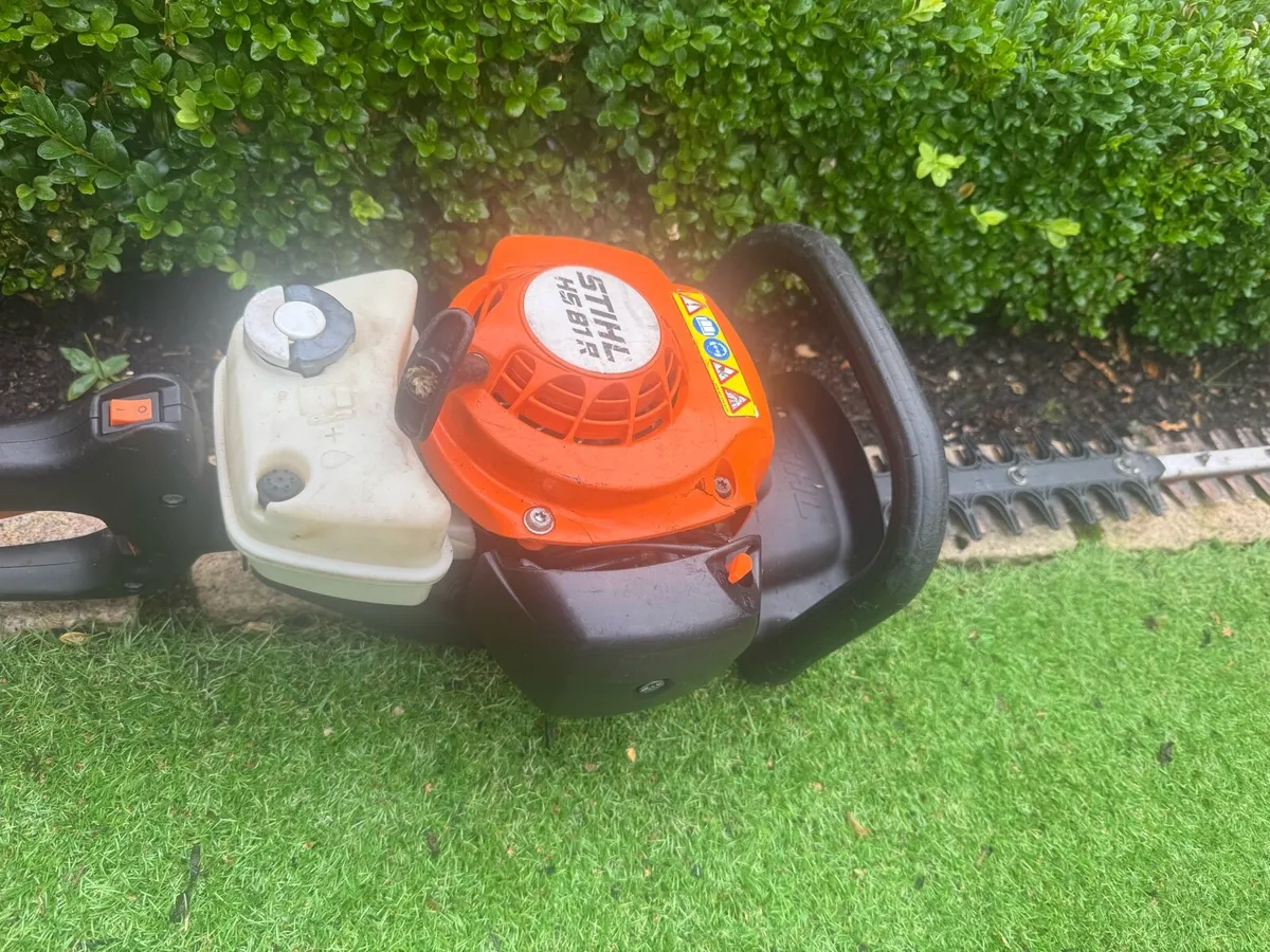 Stihl hedge trimmer - Image 2