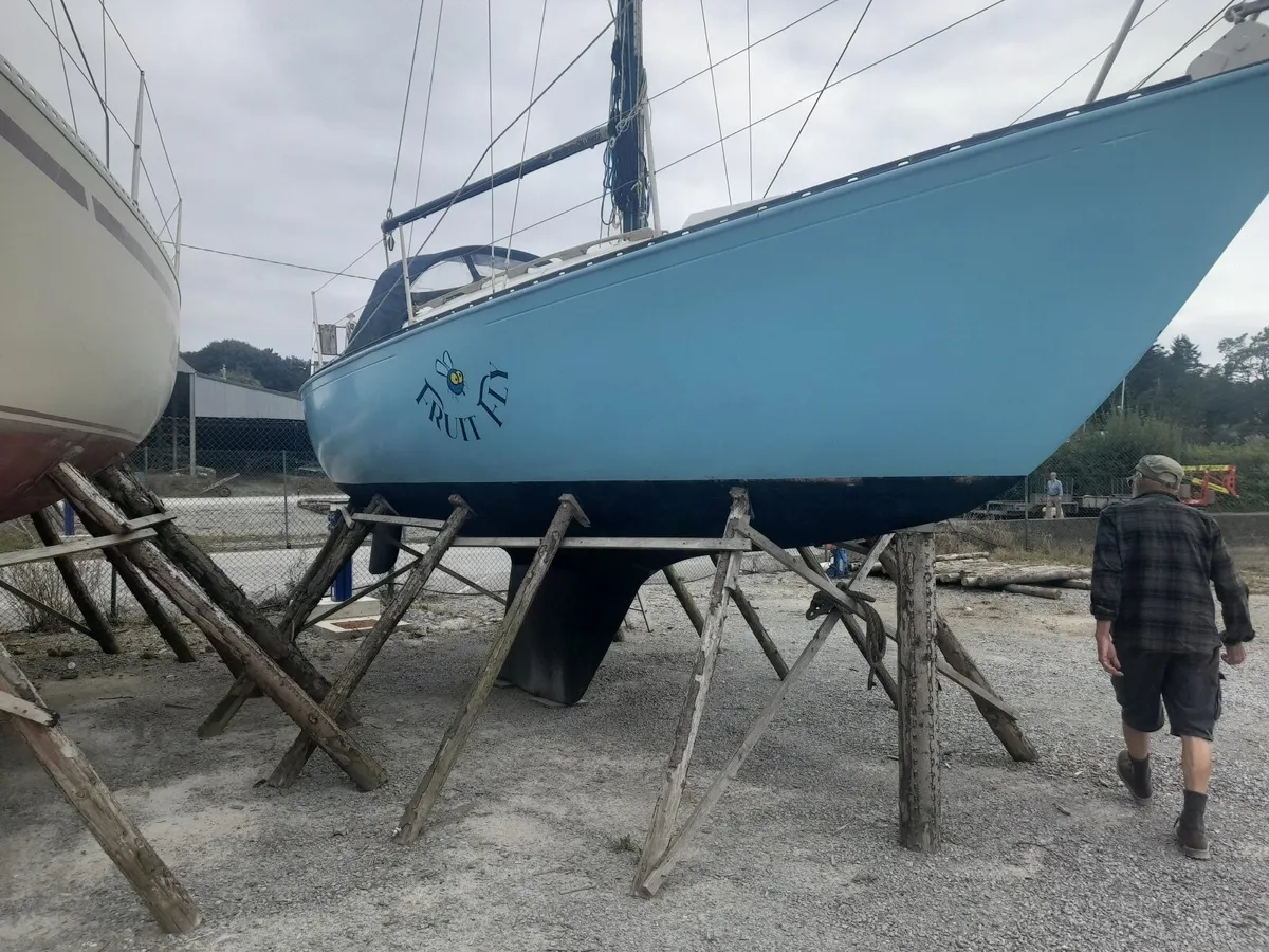 Sailing Boat - Image 4