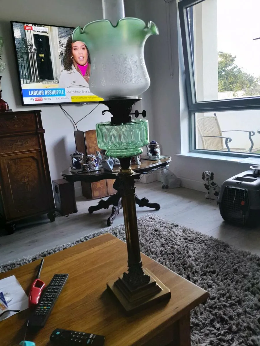 Old oil lamp orignal - Image 2