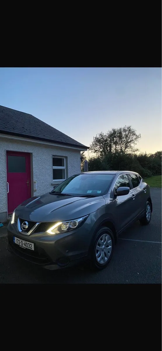 Nissan Qashqai 1.5 diesel low miles - Image 2