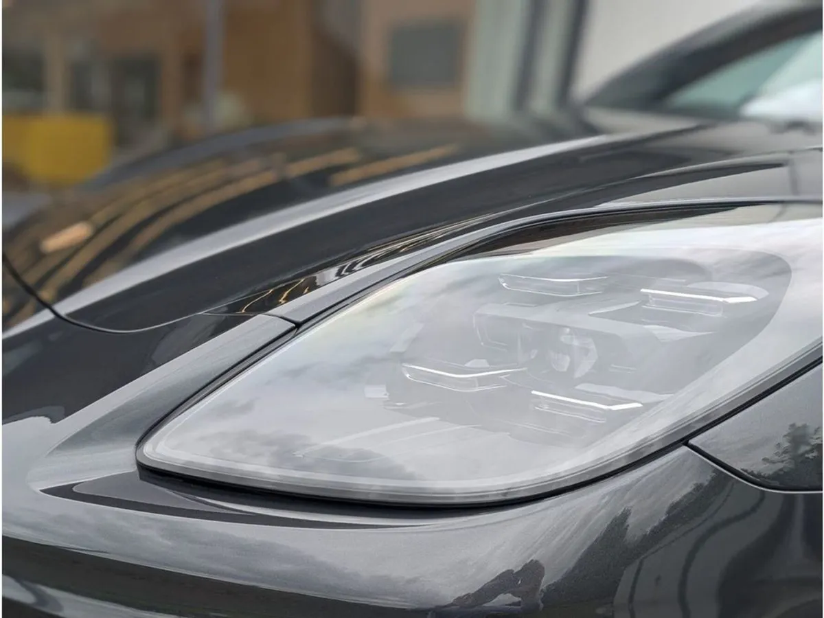 Porsche Panamera Hybrid 4 - Sports Design - Porsc - Image 2