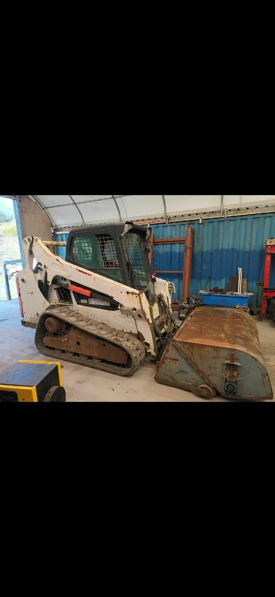 Bobcat Tracked Loader - Image 3