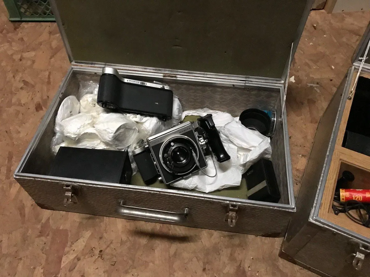 Vintage cameras / film projectors and accessories - Image 2
