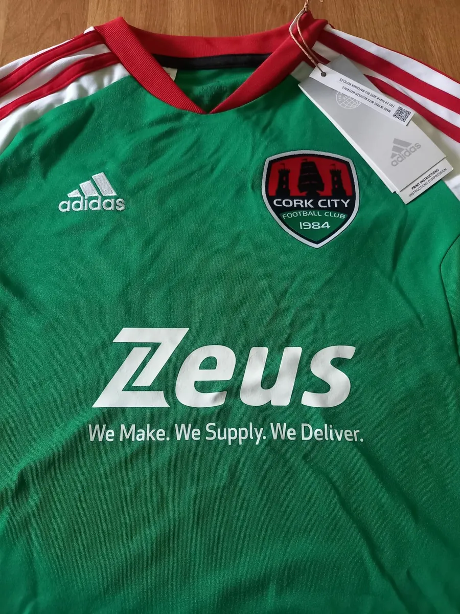 Kid's Cork City Football Jersey Age 9 to 10 years - Image 4
