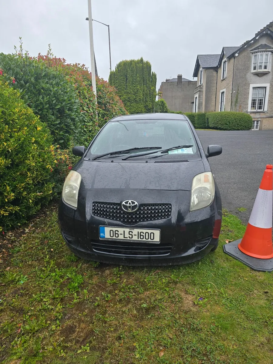 Toyota Yaris 2006 - Image 1