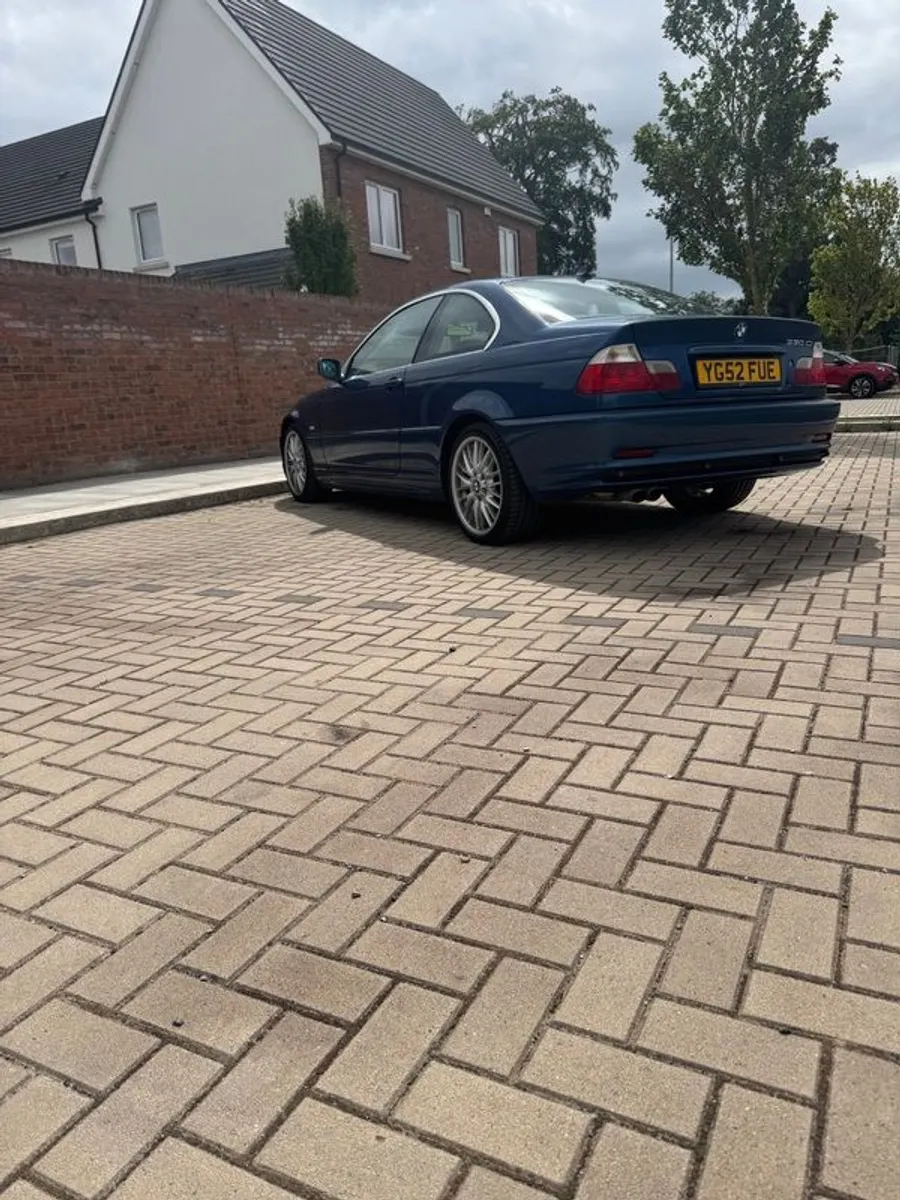 2002 BMW 3 Series - Image 3