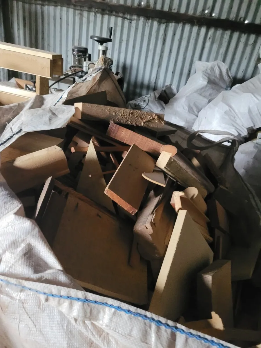 Timber off cuts - Image 2