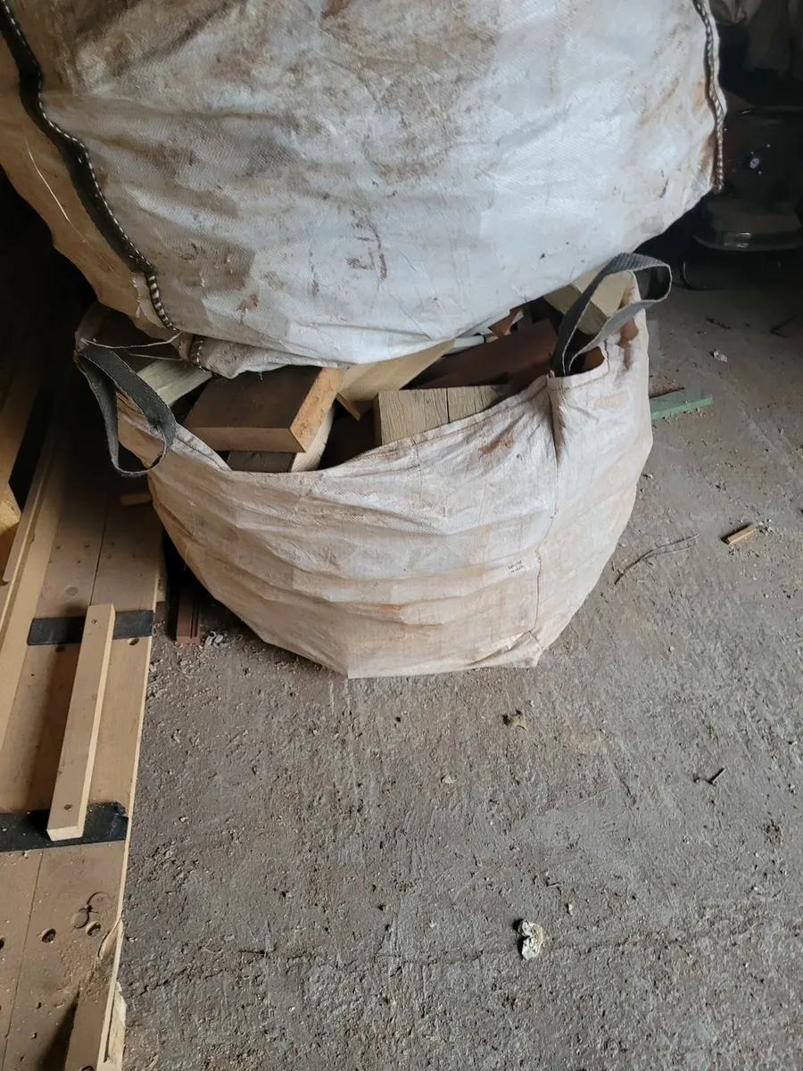 Timber off cuts - Image 3