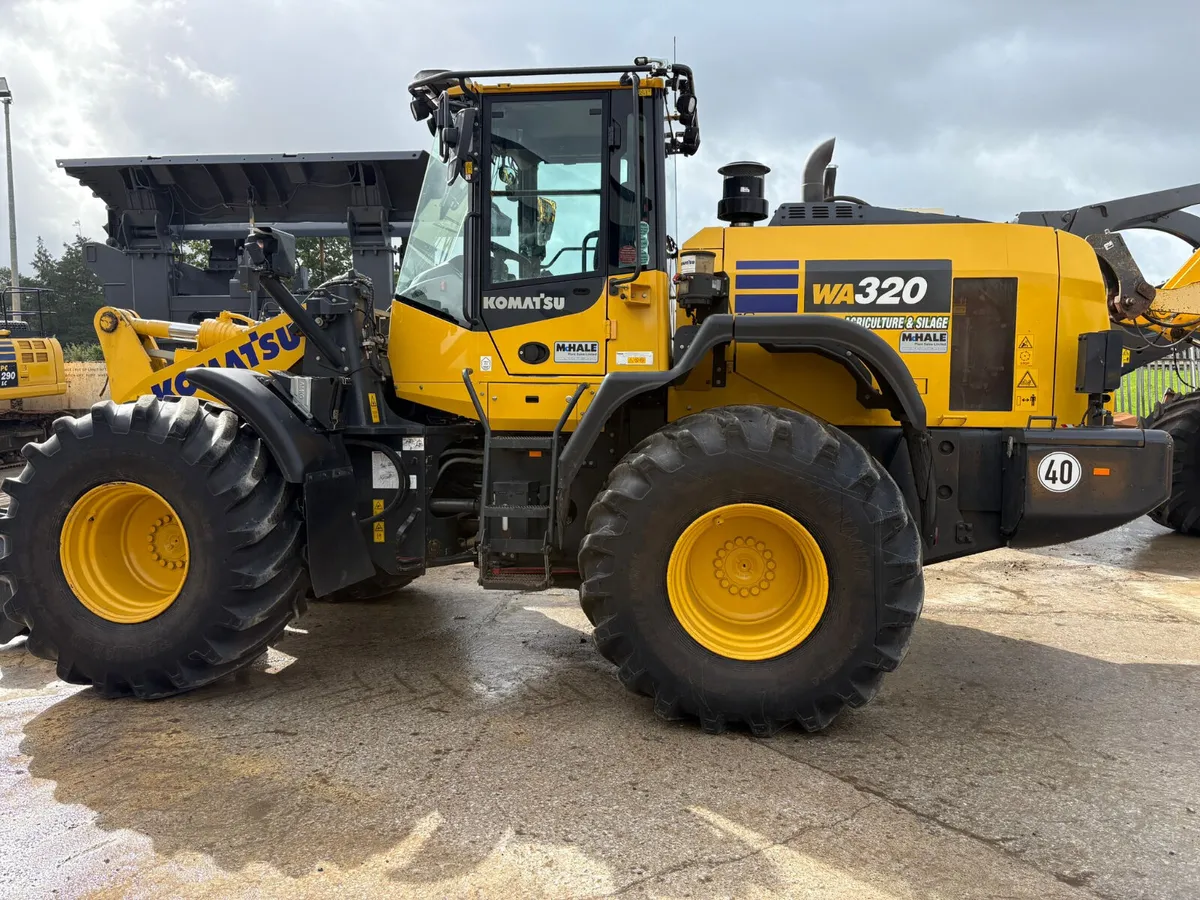 Komatsu WA320-8 - Image 3