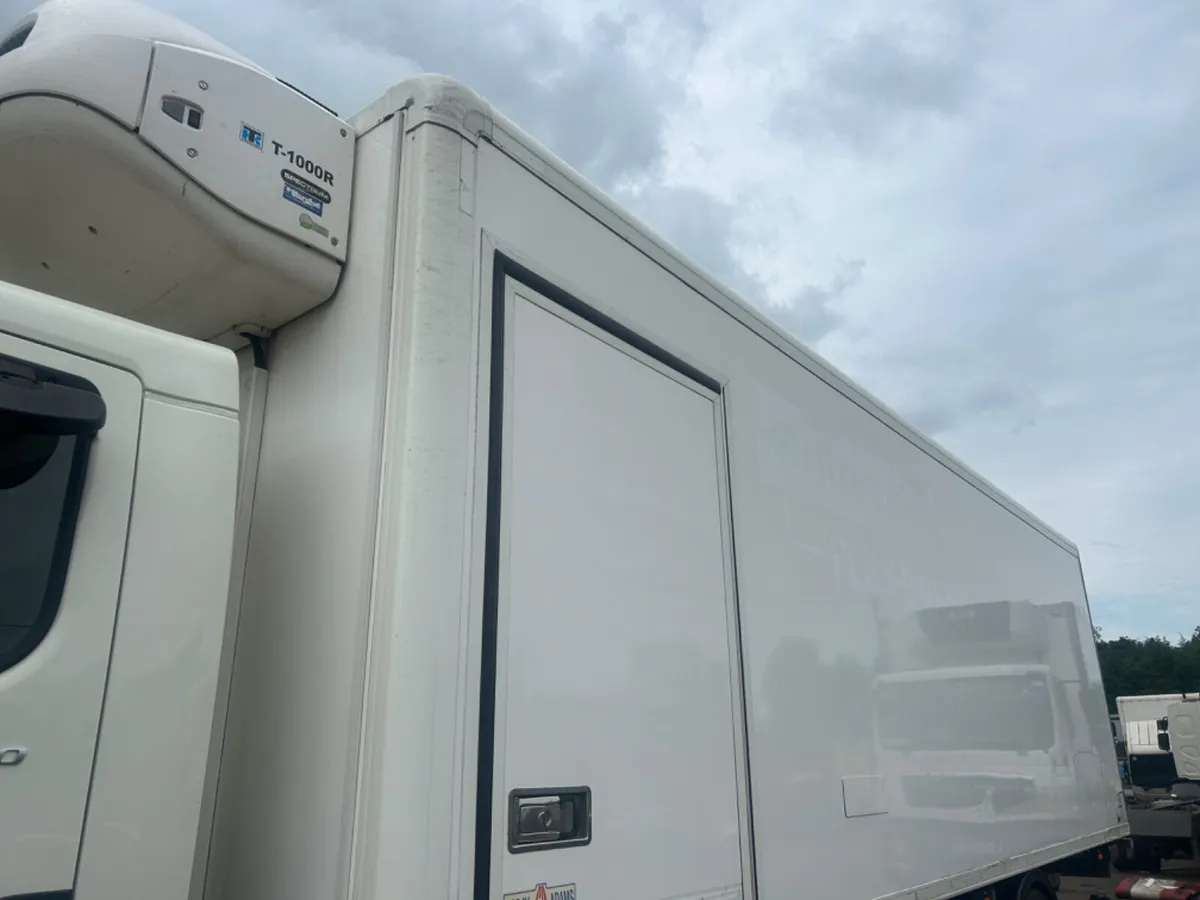2020 28ft fridge freezer for cold storage - Image 1