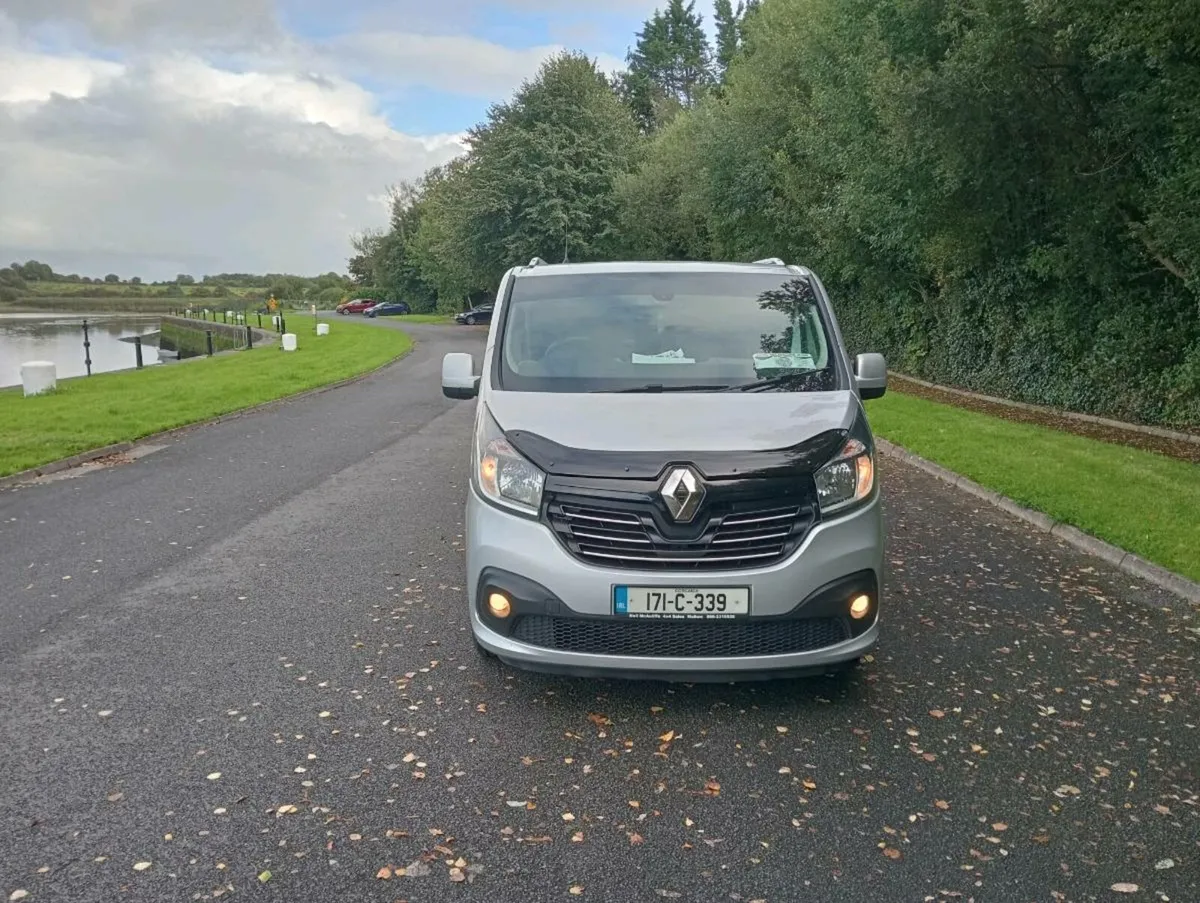 RENAULT TRAFIC MINIBUS 2017' 1.6 DIESEL (9 SEATER) - Image 3