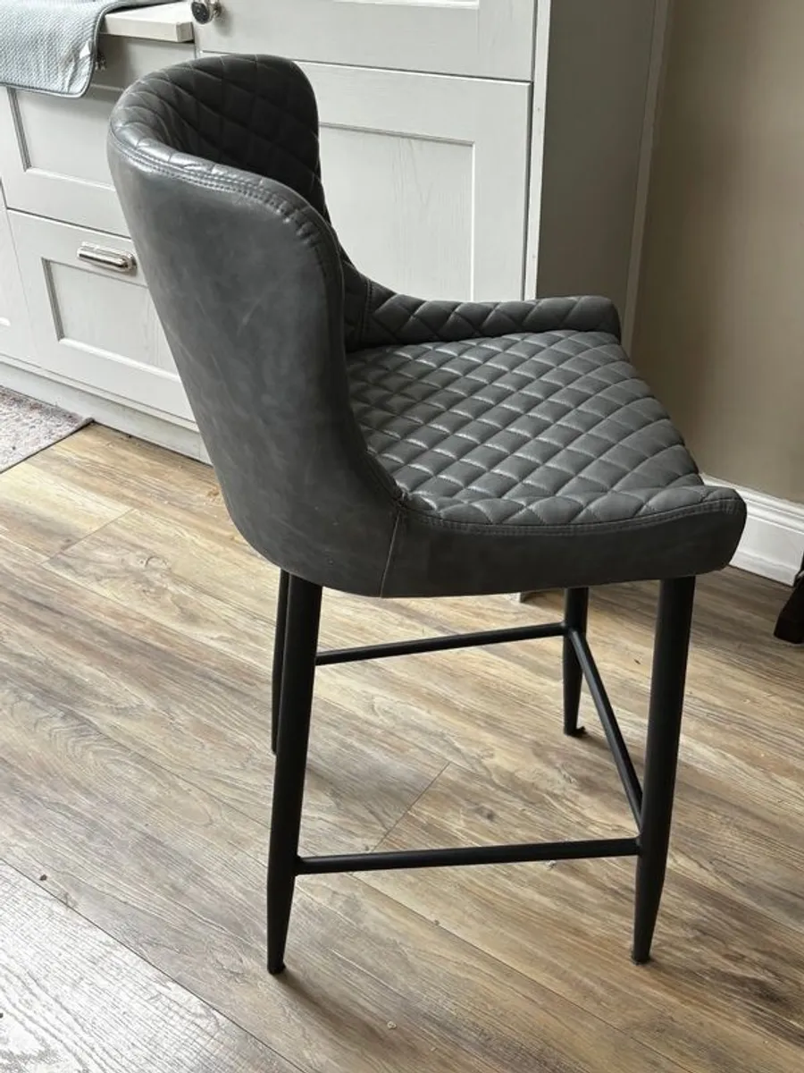 Saxon Bar Stool Grey x 6 - Image 2