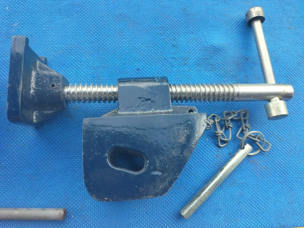 Sash Cramp Heads - Image 3