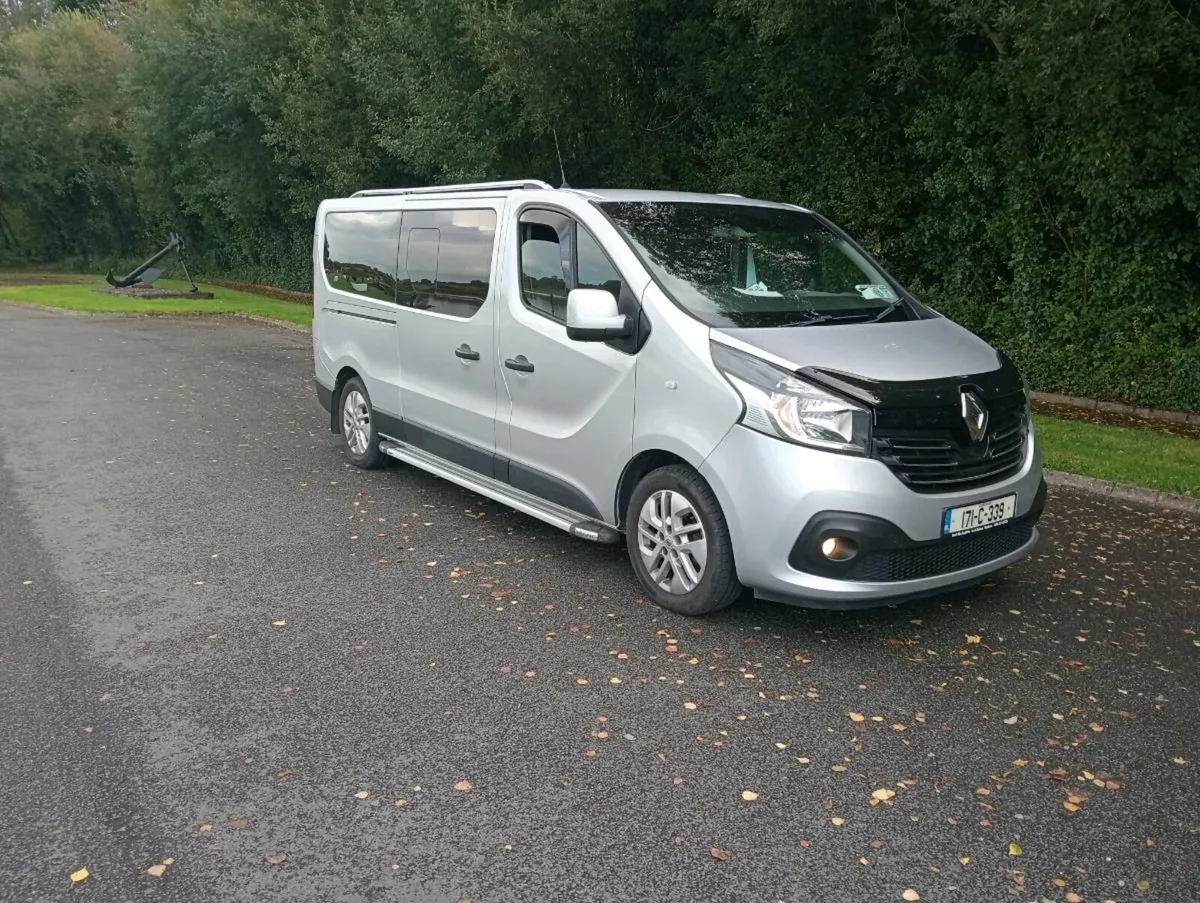 RENAULT TRAFIC MINIBUS 2017' 1.6 DIESEL (9 SEATER) - Image 4