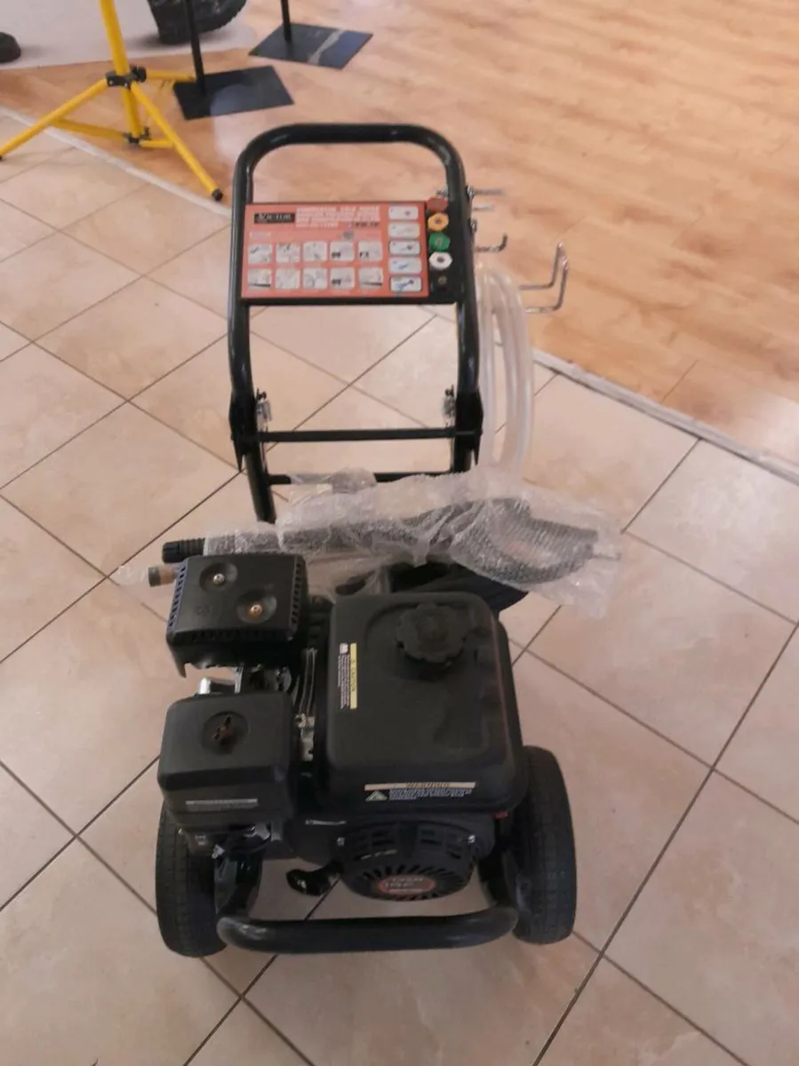 Victor Power Washer - Image 1