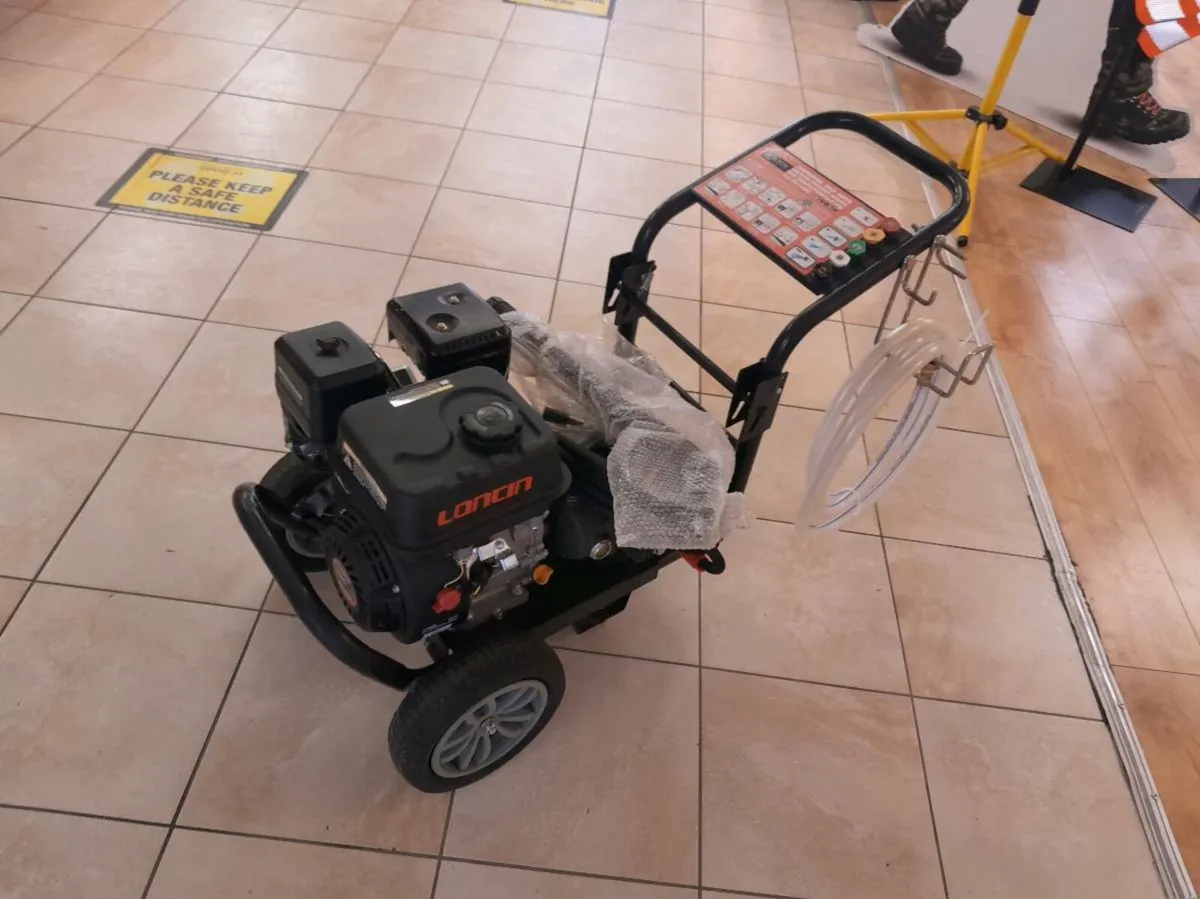 Victor Power Washer - Image 2