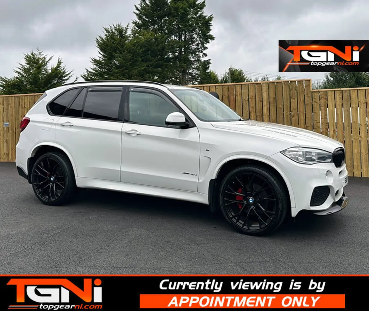 Oct 2016 BMW X5 xDrive40d M Sport 5dr Auto 7 Seat - Image 1