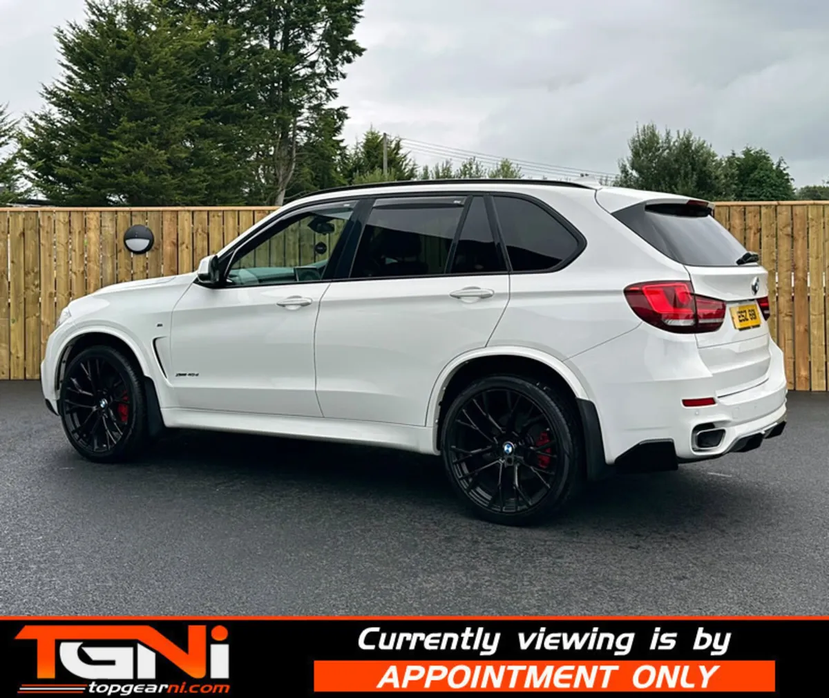 Oct 2016 BMW X5 xDrive40d M Sport 5dr Auto 7 Seat - Image 2
