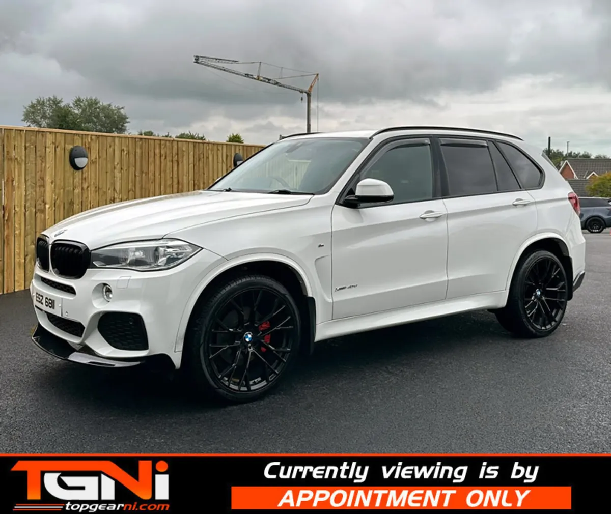 Oct 2016 BMW X5 xDrive40d M Sport 5dr Auto 7 Seat - Image 4