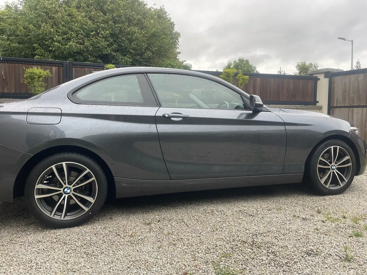 BMW 2181 COUPE 1.5 PETROL 2018 - Image 3