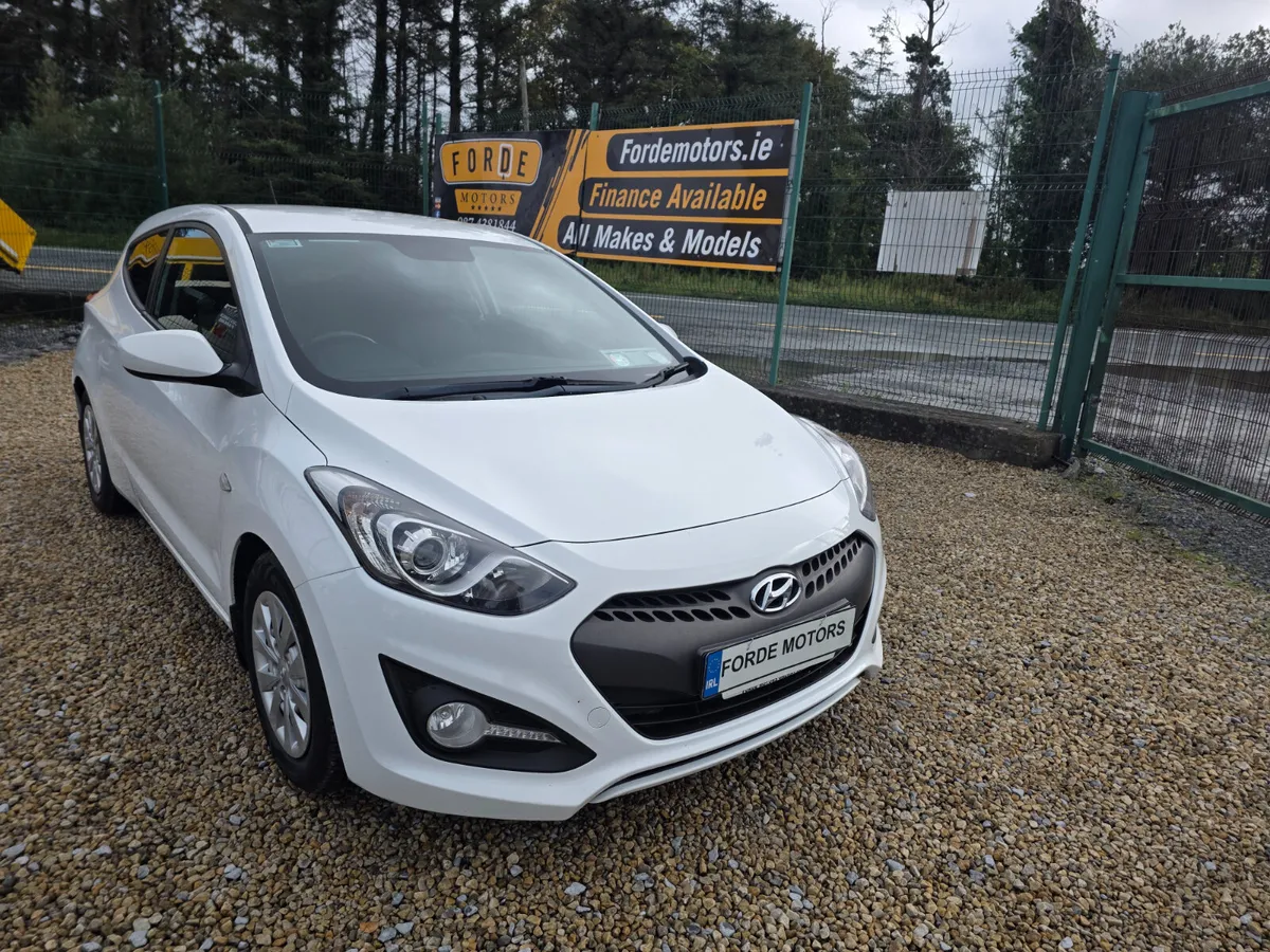 Hyundai i30 2015 - Image 1