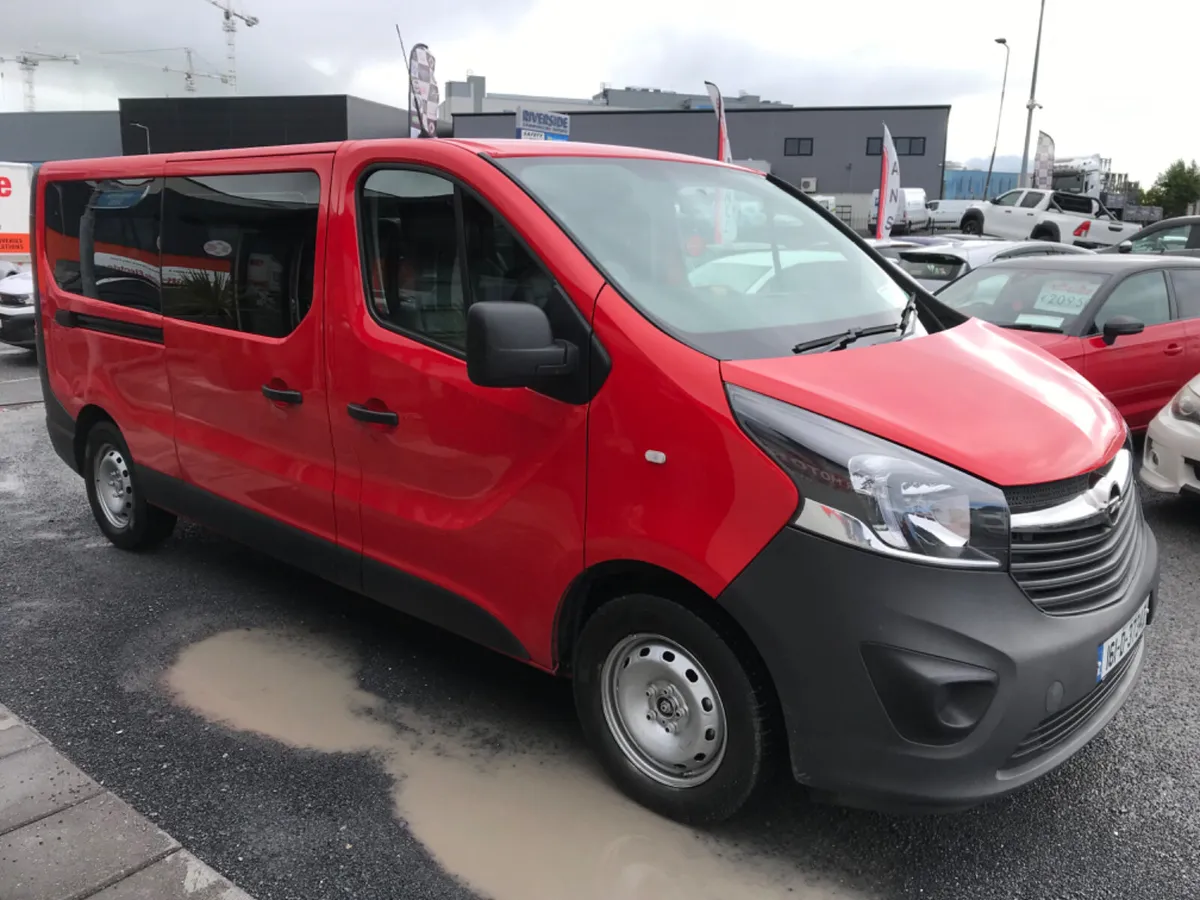 Opel Vivaro 2016 - Image 4