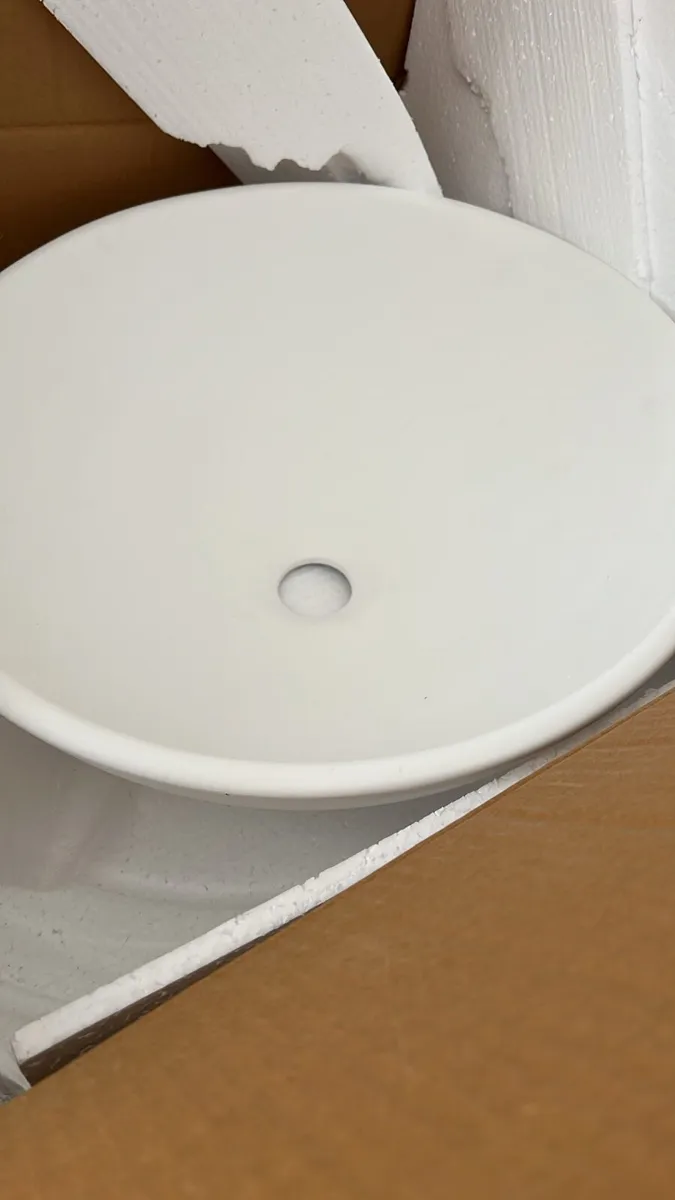 Sonas round sink - Image 2