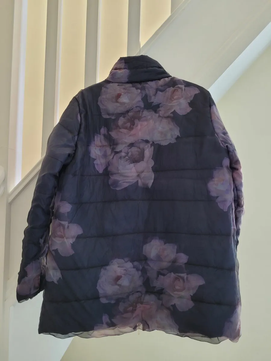 Womens Winter Coat Size 14 - Image 2