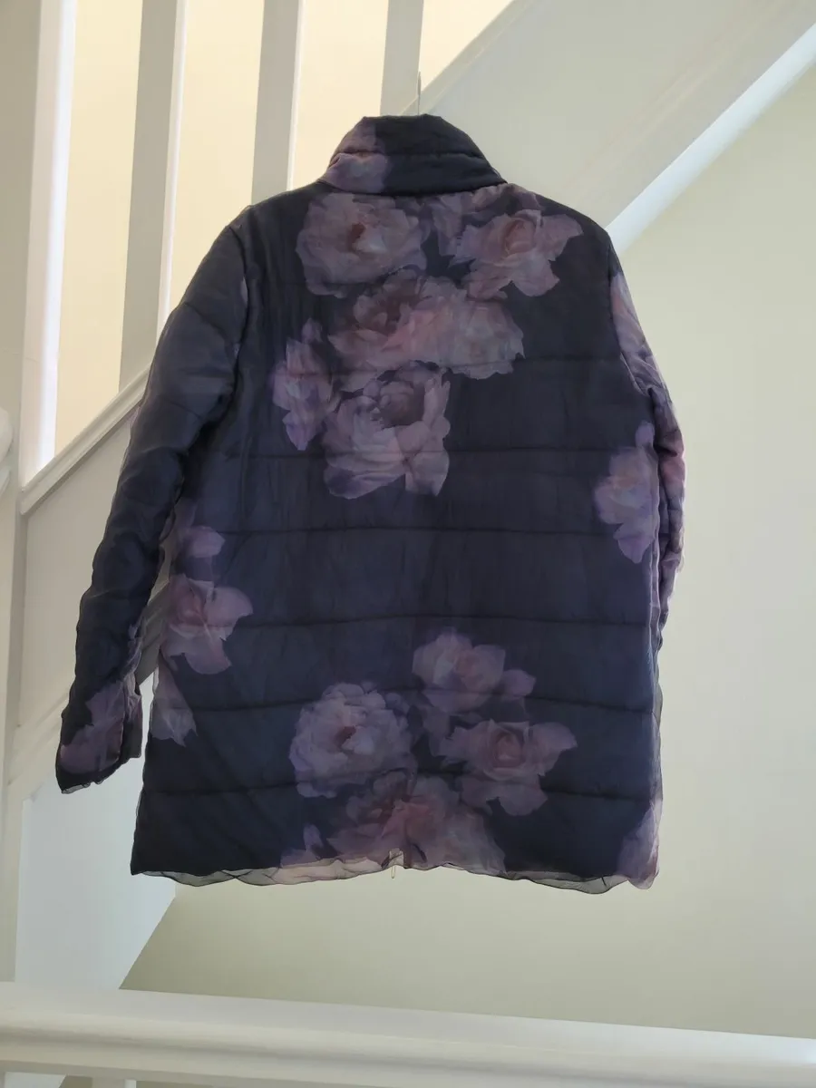 Womens Winter Coat Size 14 - Image 3