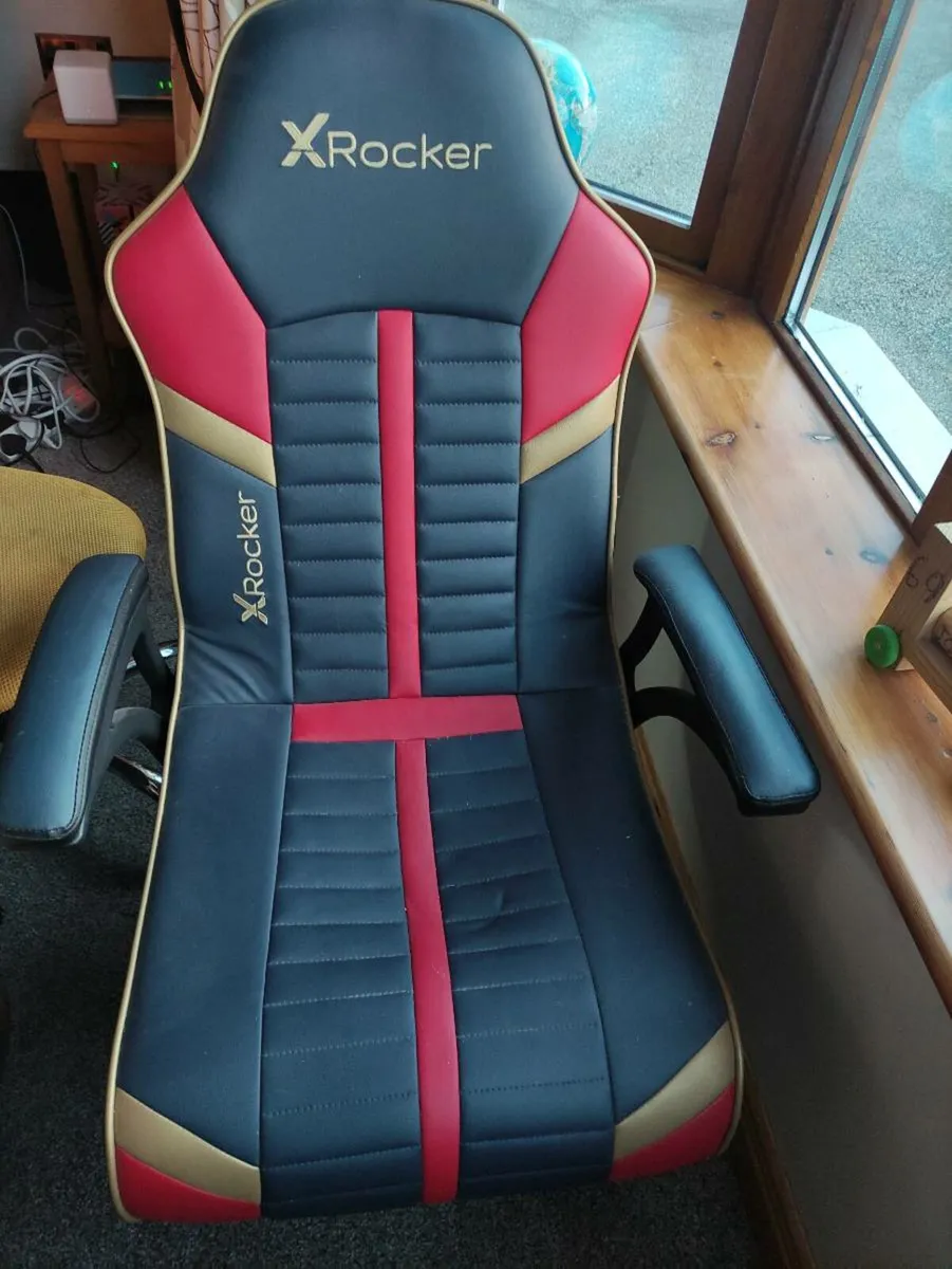 Gaming chair - Image 1
