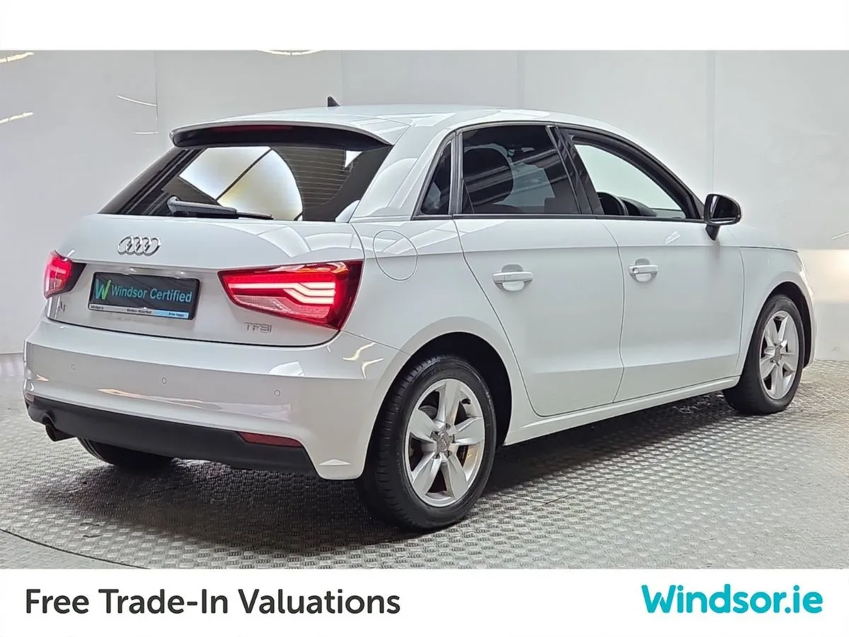 Audi A1 1.0tfsi Auto - Image 3