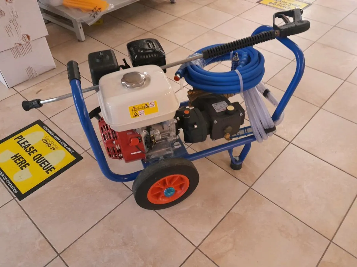 Honda Power Washer - Image 1
