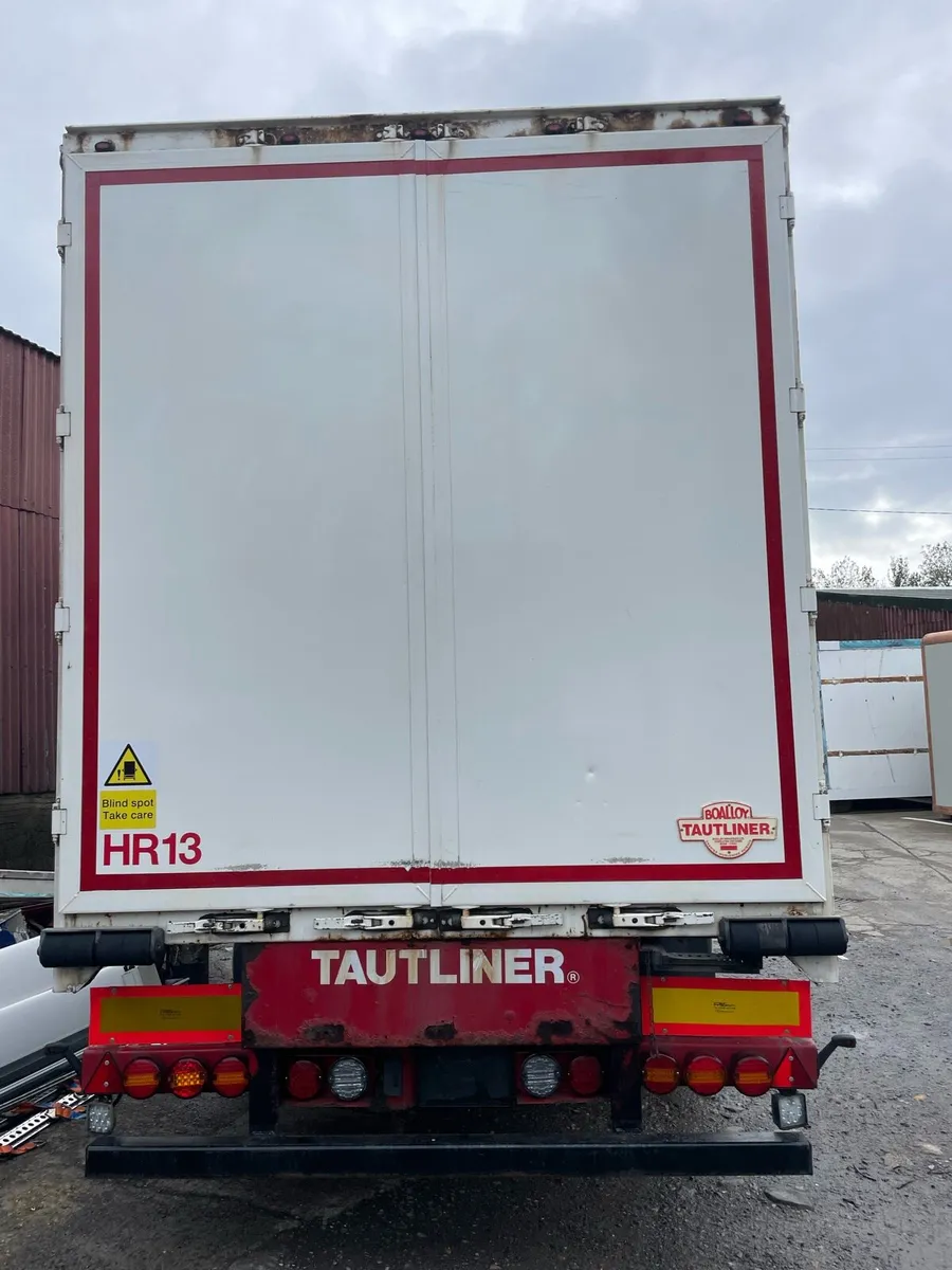Insulated curtainsider trailer - Image 3