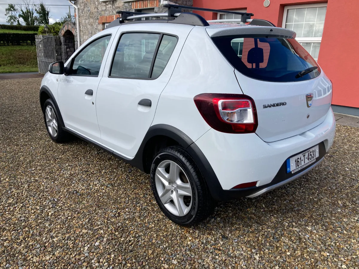 Dacia Sandero Stepway 2016 Petrol - Image 3