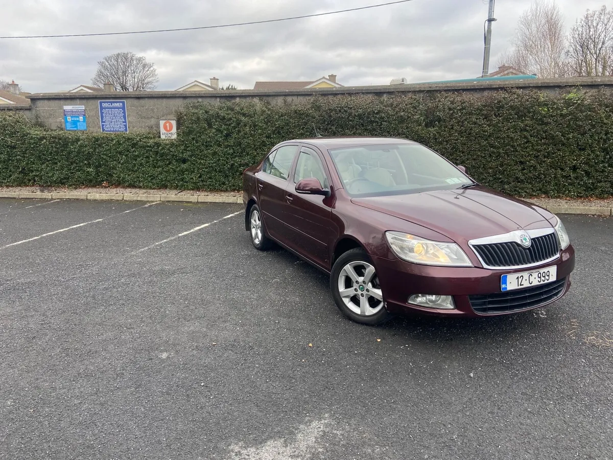 Skoda Octavia 2012 - Image 1