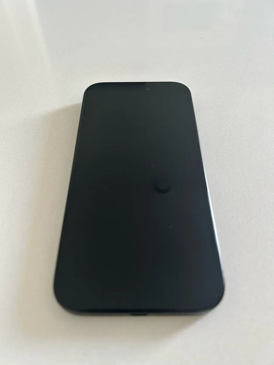 Black iPhone 15 128GB - Image 2