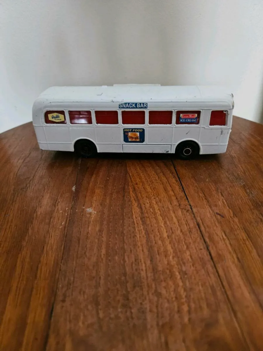 Corgi Circus Fair Ground Code3 Bus - Image 3