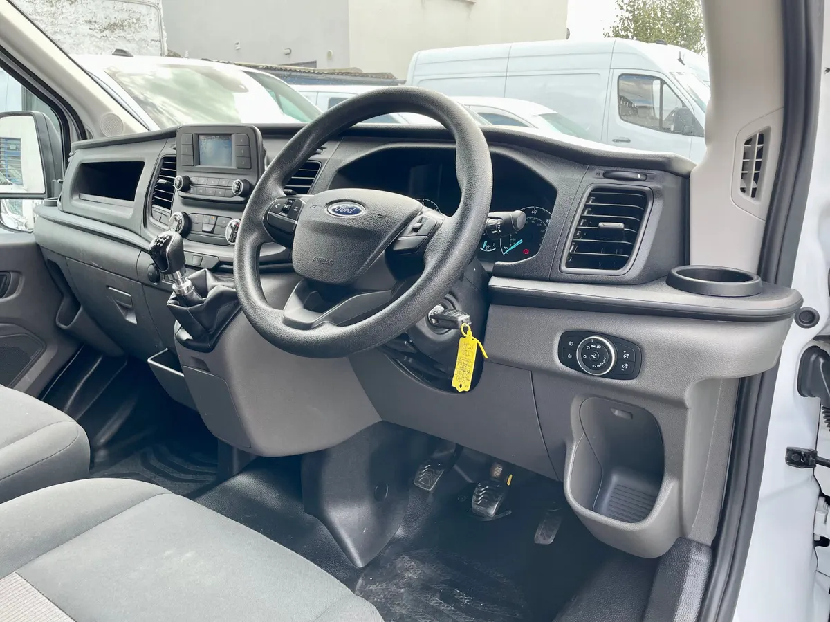 Ford Transit L4H3 350 Jumbo 2.0TDCI 130PS RWD,2023 - Image 3