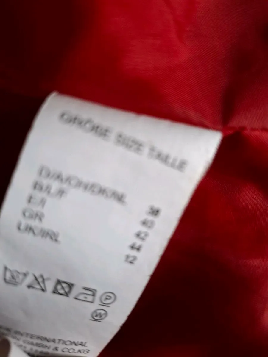 Red Gillet - Image 3