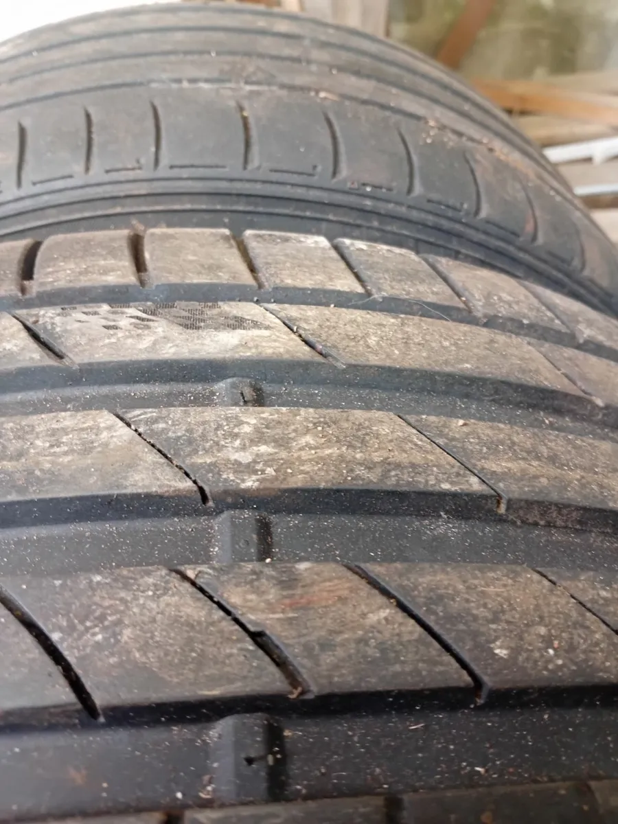 Stylish Alloys and Low profile Tyres - Image 4
