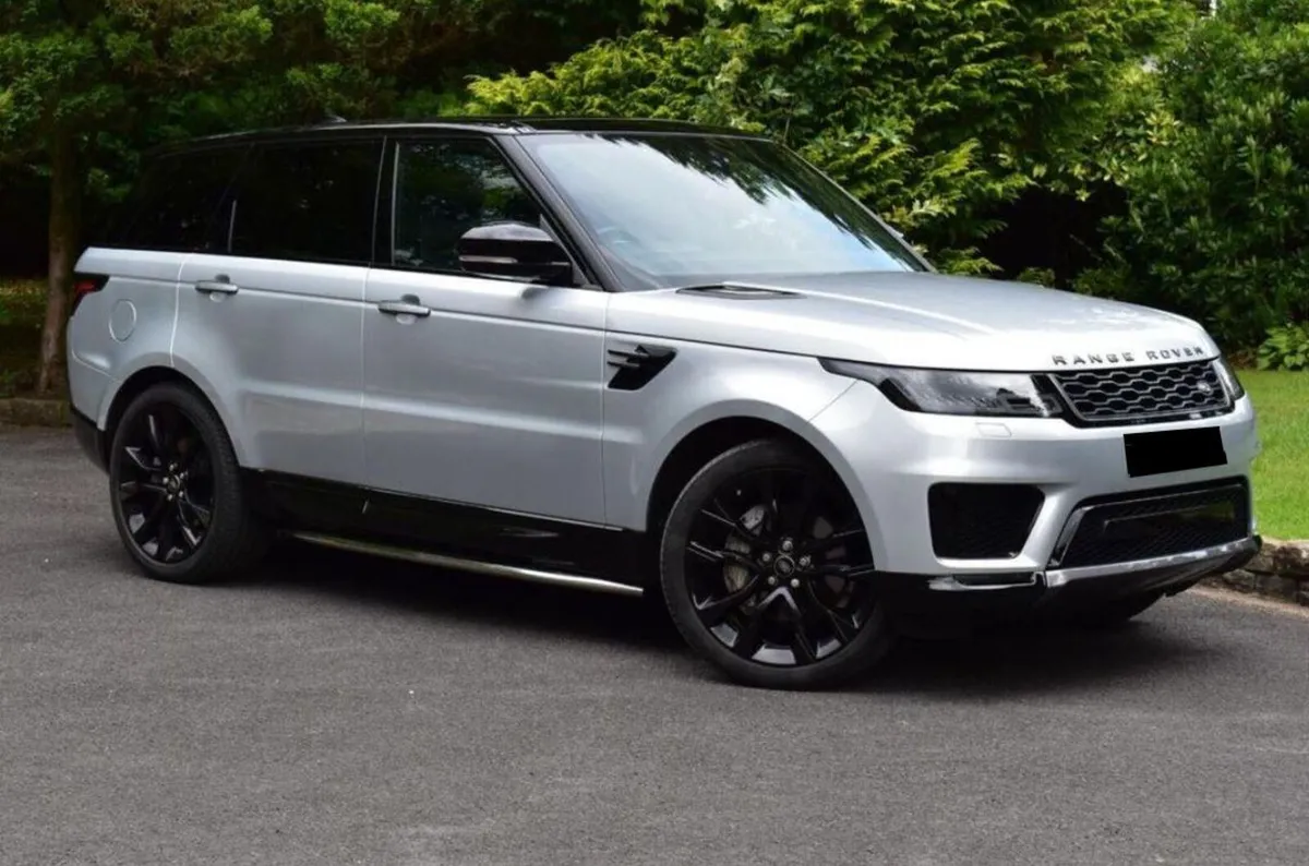 RANGE ROVER SPORT P400E DYNAMICS HSE N1 5 SEATER - Image 1