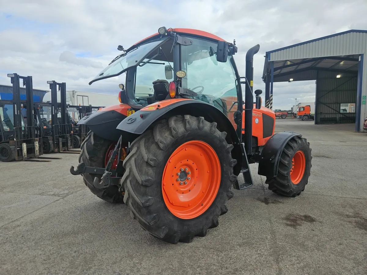 Kubota M128gx-2 TRACTOR 128 HP - Image 2