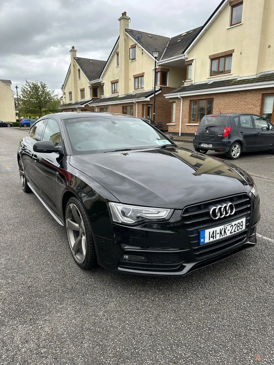 Audi A5 automatic S line black edition - Image 1